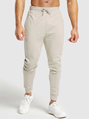 Gymshark Men’s Crest Joggers